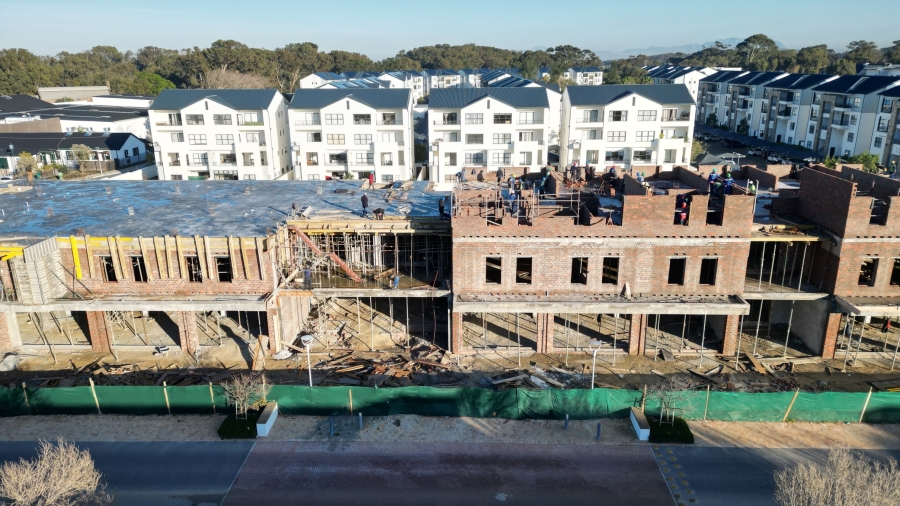 To Let commercial Property for Rent in Paardevlei Western Cape